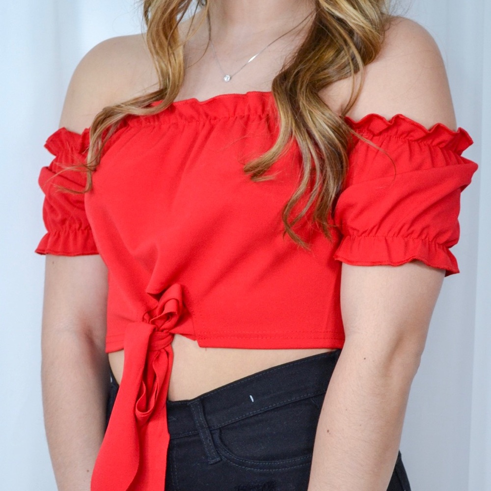 💕NEW💕 Tie Crop top